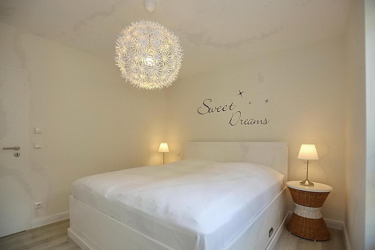 Strandvilla Scholle - Dorsch Wohnung 02 بولتينهاجين المظهر الخارجي الصورة